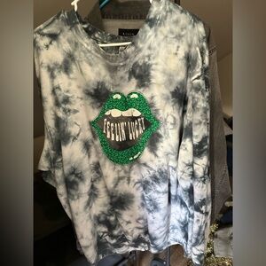 “Feeling Lucky” long sleeve Ty-dye